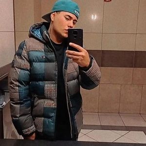 Meet your Posher, Jose daniel